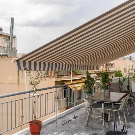 Artistic In Vibrant Gazi With Large Terrace By Ghh Apartment Athens