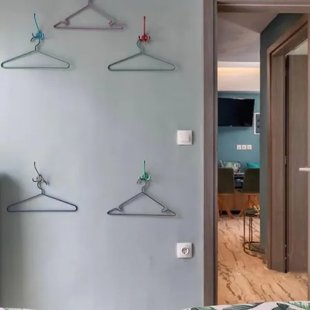 Appartement Artistic In Vibrant Gazi With Large Terrace By Ghh *